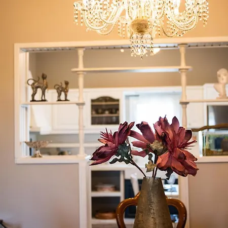 Anatoli Family House Apartment *