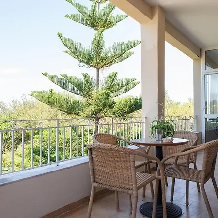 Anatoli Family House *