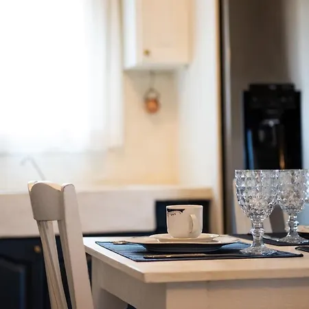 Anatoli Family House Apartmán Kanálion