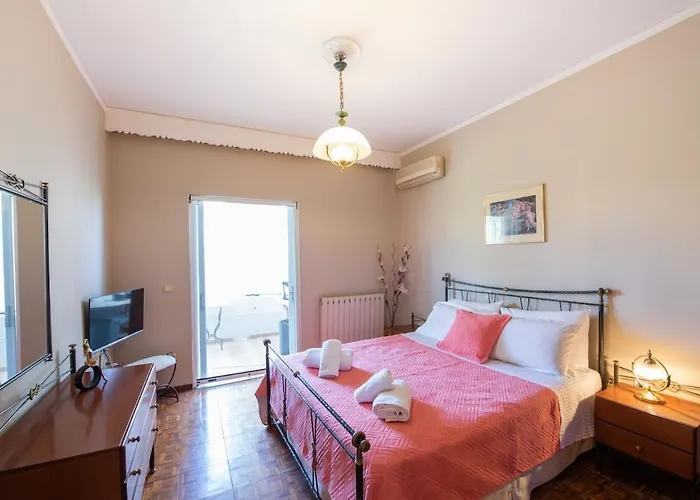 Anatoli Family House Apartment Kanálion